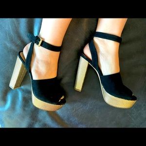 Micheal Kors platform heels